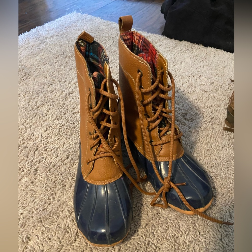 Rain boots